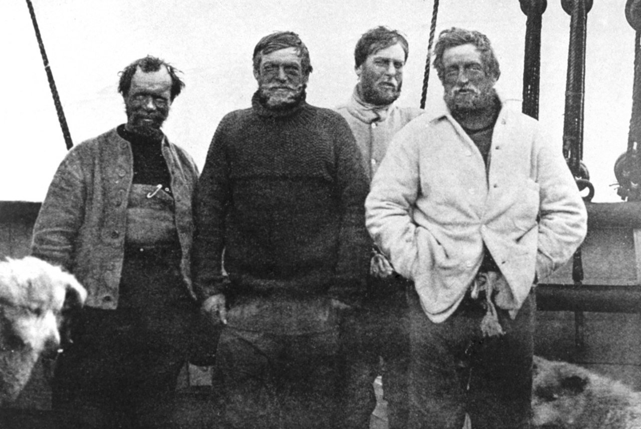 Čtyřčlenná výprava k jižnímu pólu: zleva Frank Wild, Ernest Shackleton, Eric Marshall a Jameson Adams