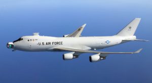 Boeing 747 vyzbrojený nukleárními raketami?
