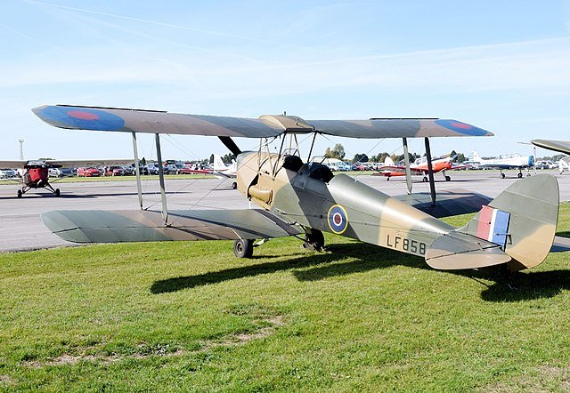 DH.82 Queen Bee DH.82 Queen Bee