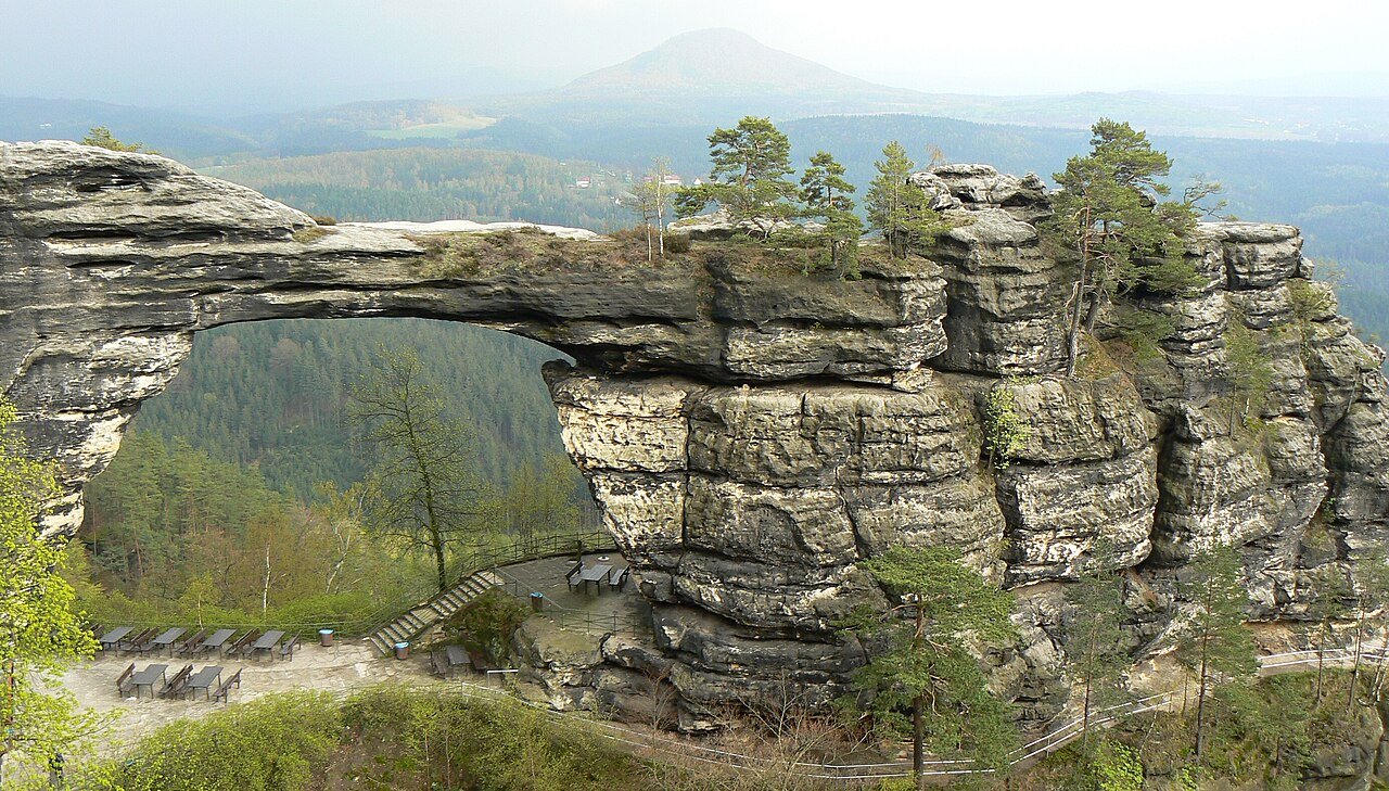 Pravčická brána, symbol NP České Švýcarsko