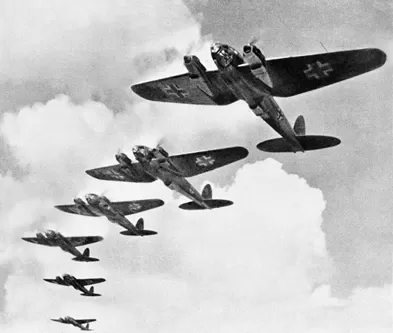 Německé bombardéry Heinkel He111 během bitvy o Británii Německé bombardéry Heinkel He111 během bitvy o Británii